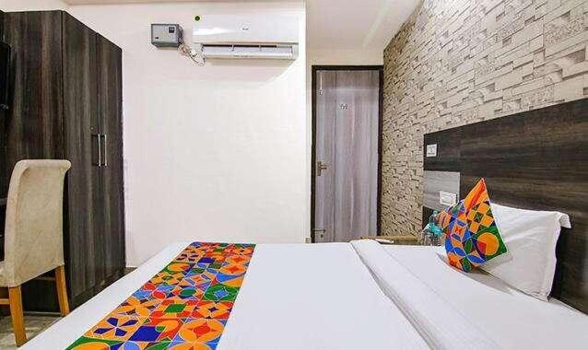 Fabhotel Welcome Residency Zirakpur Buitenkant foto